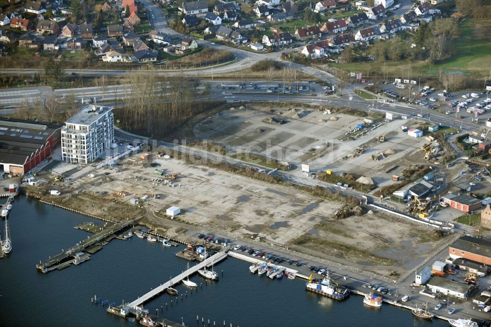 Luftaufnahme Lübeck - Baustelle Wohngebiet einer Mehrfamilienhaussiedlung Auf dem Baggersand in Travemünde im Bundesland Schleswig-Holstein, Deutschland