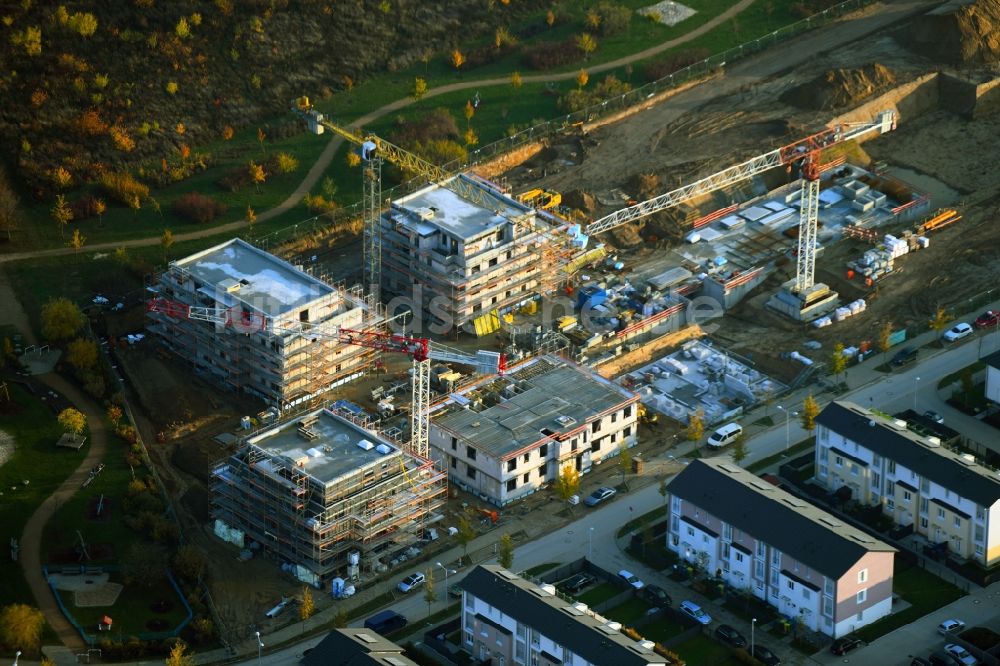 Luftbild Schönefeld - Baustelle Wohngebiet einer Mehrfamilienhaussiedlung an der Bertolt-Brecht-Allee im Ortsteil Neu-Schönefeld in Schönefeld im Bundesland Brandenburg, Deutschland