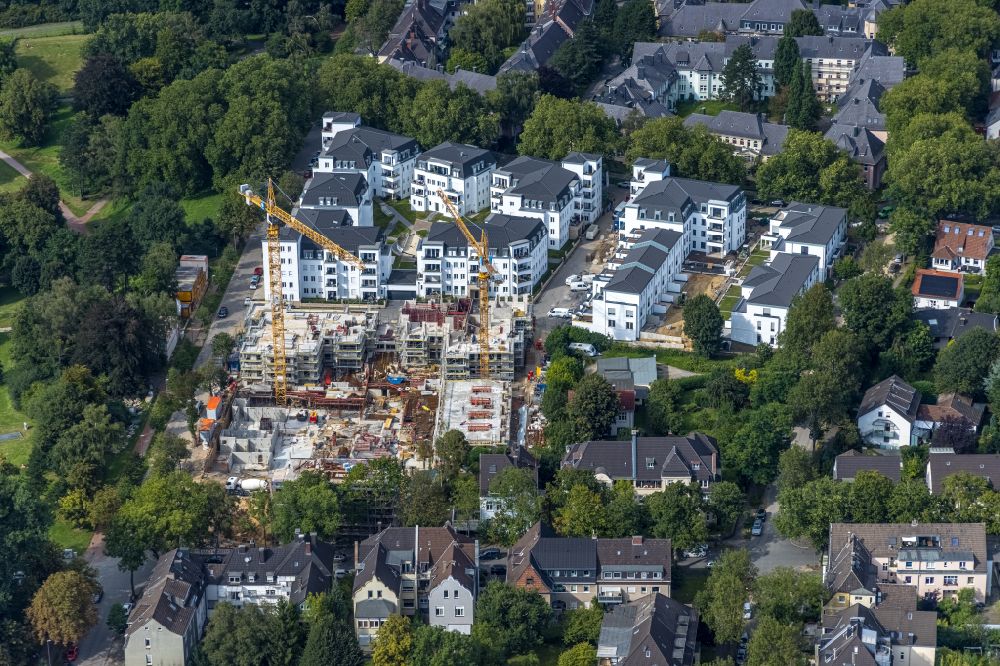 Bochum von oben - Baustelle Wohngebiet einer Mehrfamilienhaussiedlung in Bochum im Bundesland Nordrhein-Westfalen, Deutschland
