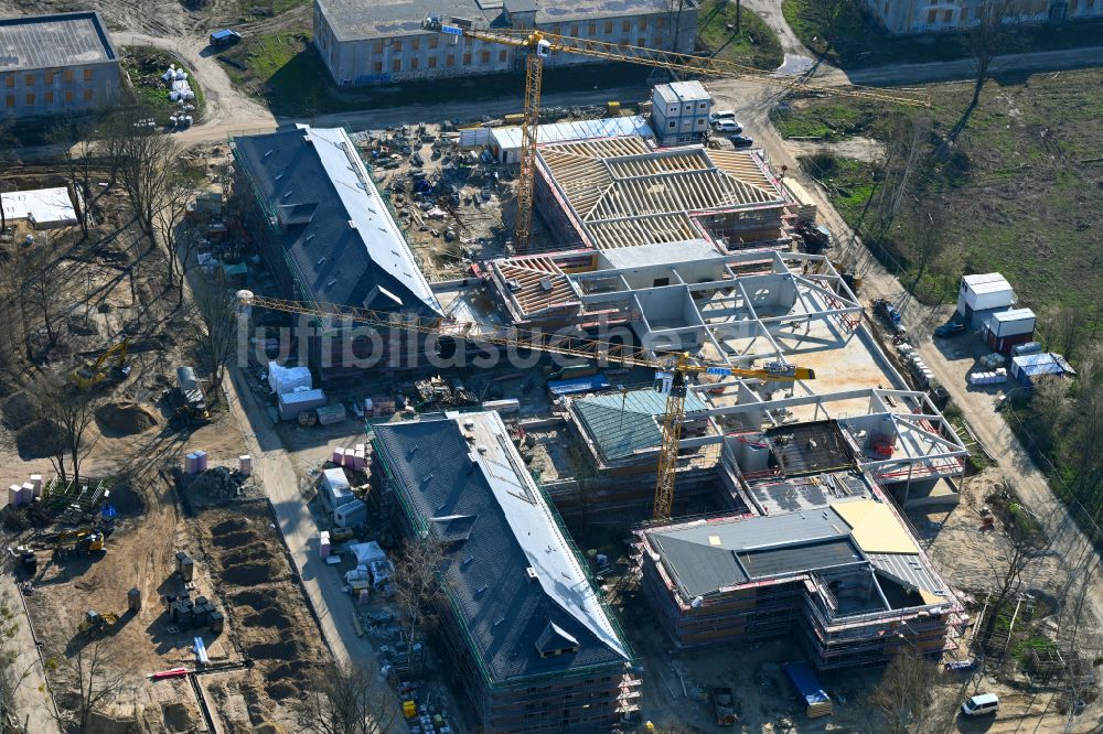 Luftbild Fahrland - Baustelle Wohngebiet einer Mehrfamilienhaussiedlung an der ehemaligen Militär- Kaserne in Fahrland im Bundesland Brandenburg, Deutschland