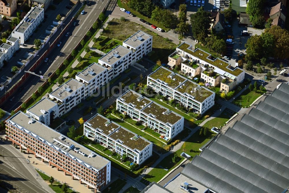 Luftbild Augsburg - Baustelle Wohngebiet einer Mehrfamilienhaussiedlung an der Friedrich-Merz-Straße in Augsburg im Bundesland Bayern, Deutschland