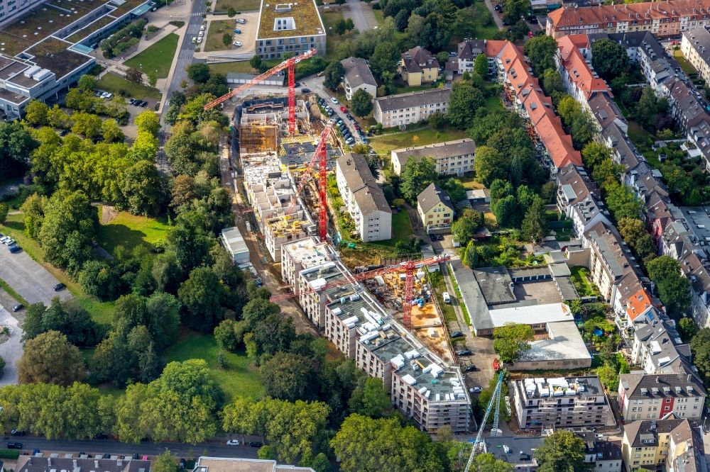Luftaufnahme Essen - Baustelle Wohngebiet einer Mehrfamilienhaussiedlung an der Herthastraße in Essen im Bundesland Nordrhein-Westfalen, Deutschland