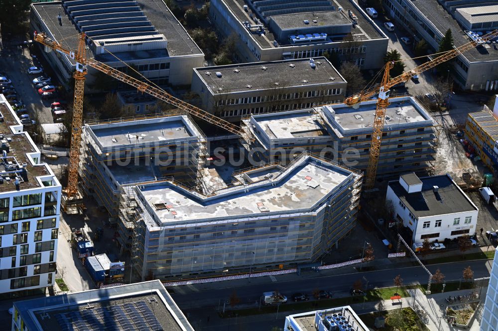 Luftbild München - Baustelle Wohngebiet einer Mehrfamilienhaussiedlung im Ortsteil Pasing in München im Bundesland Bayern, Deutschland