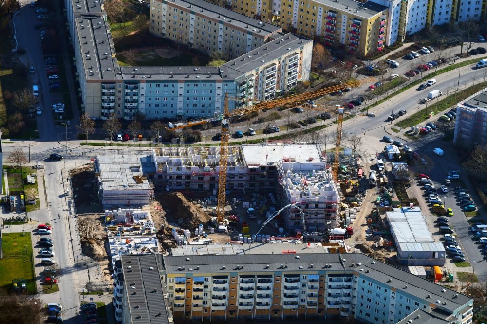 Luftbild Berlin - Baustelle Wohngebiet einer Mehrfamilienhaussiedlung Schwarzheider Straße - Luis-Lewin-Straße - Forster Straße im Ortsteil Hellersdorf in Berlin, Deutschland