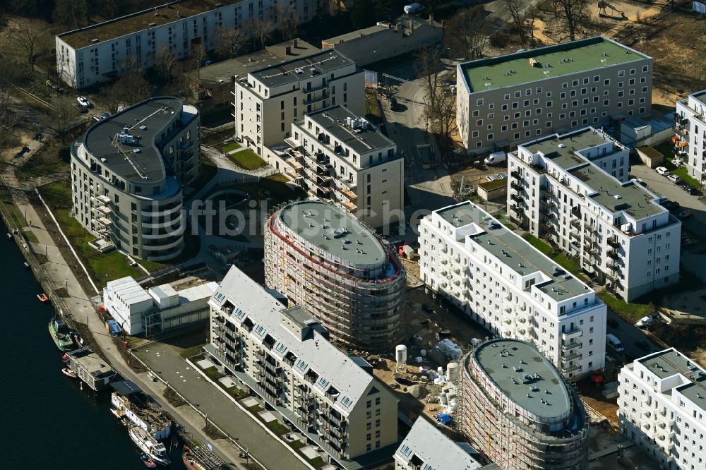 Berlin von oben - Baustelle Wohngebiet einer Mehrfamilienhaussiedlung Speicherballett - Havelkiesel im Stadtteil Spandau Hakenfelde in Berlin, Deutschland