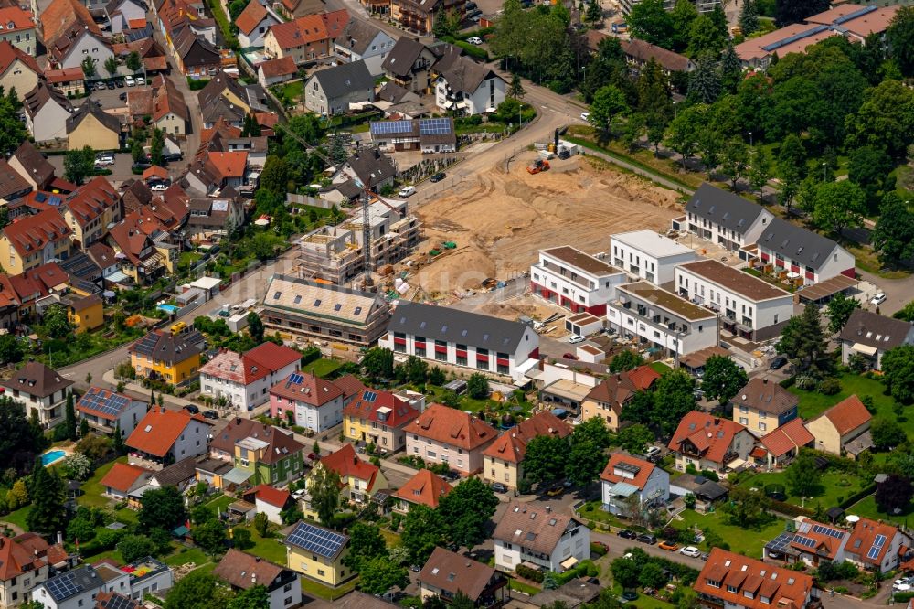 Luftbild Kenzingen - Baustelle Wohngebiet einer Mehrfamilienhaussiedlung Im Storchengarten in Kenzingen im Bundesland Baden-Württemberg, Deutschland