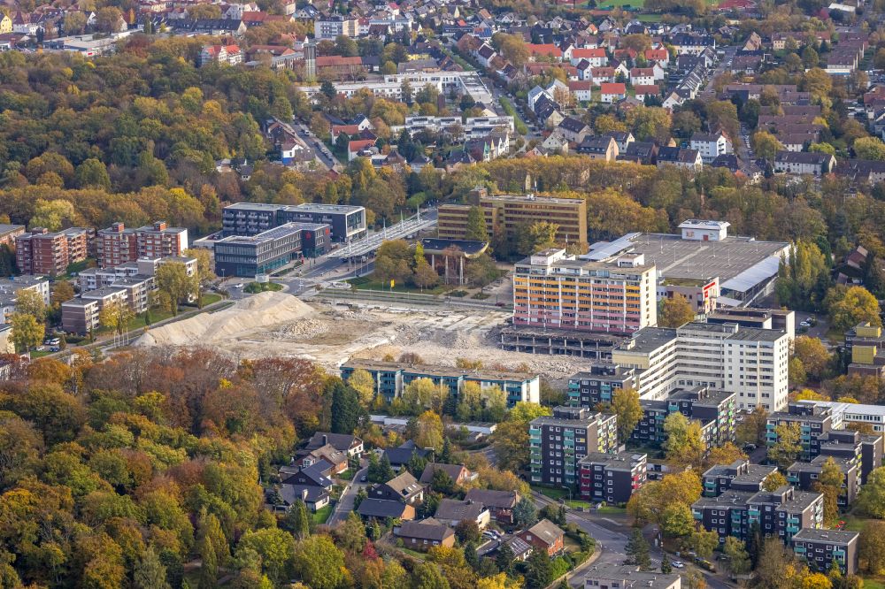 Luftaufnahme Bergkamen - Baustelle zum Abriss des Einkaufszentrum Turmarkaden in Bergkamen im Bundesland Nordrhein-Westfalen, Deutschland