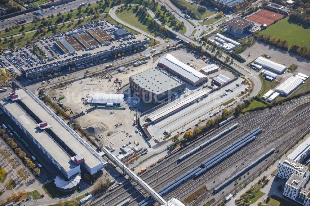 Luftaufnahme München - Baustelle zum Neubau der APASSIONATA World GmbH im Ortsteil Fröttmaning in München im Bundesland Bayern