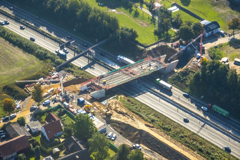 Unna von oben - Baustelle zum Neubau der Autobahn- Brücke Hertinger Straße in Unna im Bundesland Nordrhein-Westfalen, Deutschland