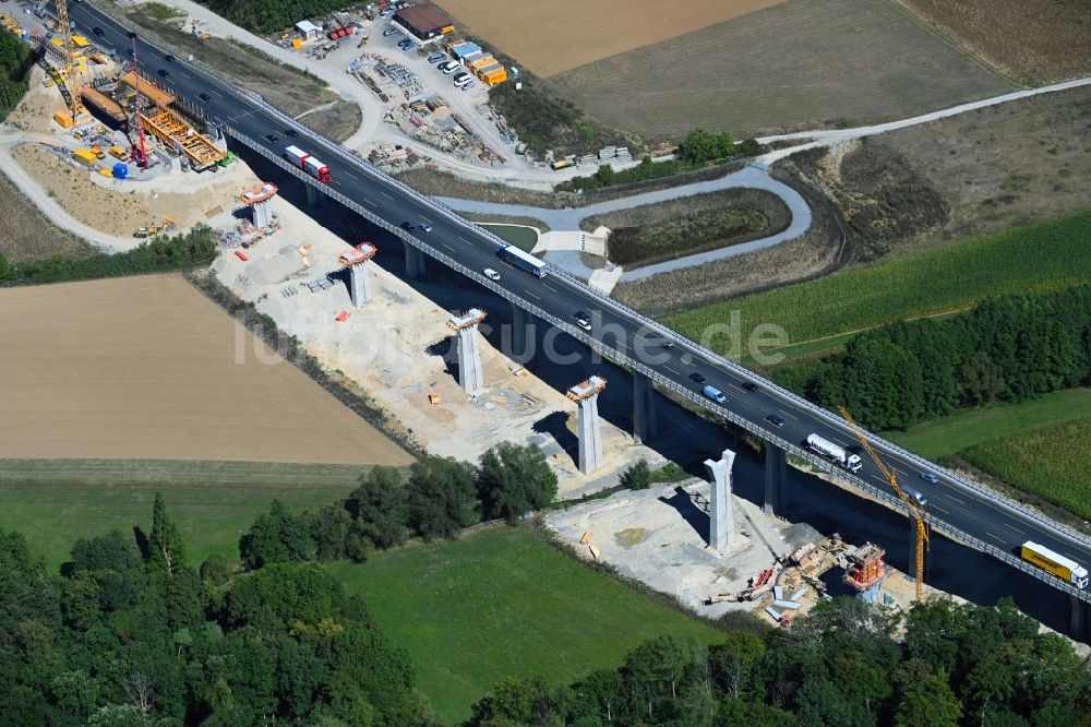 Rimpar von oben - Baustelle zum Neubau des Autobahn- Brückenbauwerk der Talbrücke Pleichach in Rimpar im Bundesland Bayern, Deutschland
