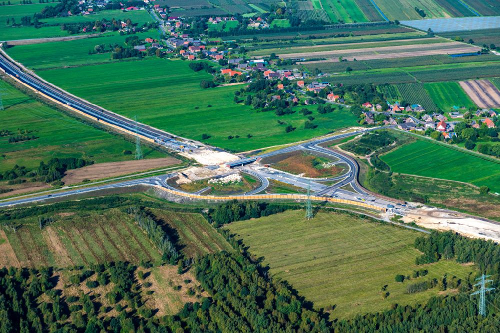 Luftbild Neu Wulmstorf - Baustelle zum Neubau am Autobahn- Streckenverlauf der BAB Abfahrt A26 in Neu Wulmstorf im Bundesland Niedersachsen, Deutschland
