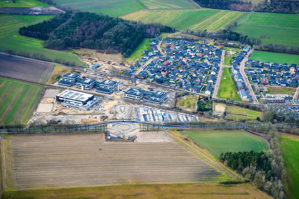 Luftaufnahme Stade - Baustelle zum Neubau eines Bildungs Campus mit Turnhalle in Stade Riensförde im Bundesland Niedersachsen, Deutschland