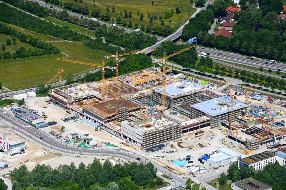 Luftbild München - Baustelle zum Neubau des Bildungscampus Messestadt im Ortsteil Riem in München im Bundesland Bayern, Deutschland