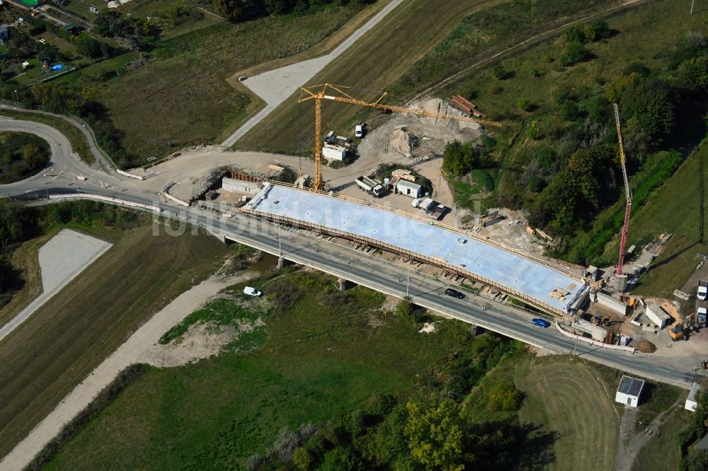 Luftbild Jeßnitz (Anhalt) - Baustelle zum Neubau der Brückenkonstruktion Flutbrücke im Ortsteil Roßdorf in Jeßnitz (Anhalt) im Bundesland Sachsen-Anhalt, Deutschland