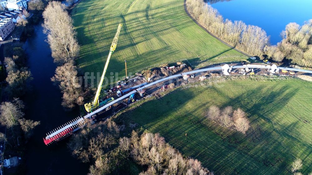 Luftbild Hennef (Sieg) - Baustelle zum Neubau der Brückenkonstruktion Siegbrücke in Hennef (Sieg) im Bundesland Nordrhein-Westfalen, Deutschland
