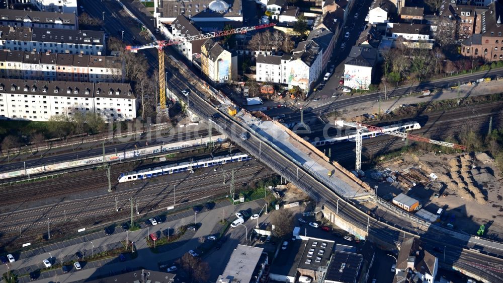 Bonn von oben - Baustelle zum Neubau der Brückenkonstruktion Viktoriabrücke im Ortsteil Weststadt in Bonn im Bundesland Nordrhein-Westfalen, Deutschland
