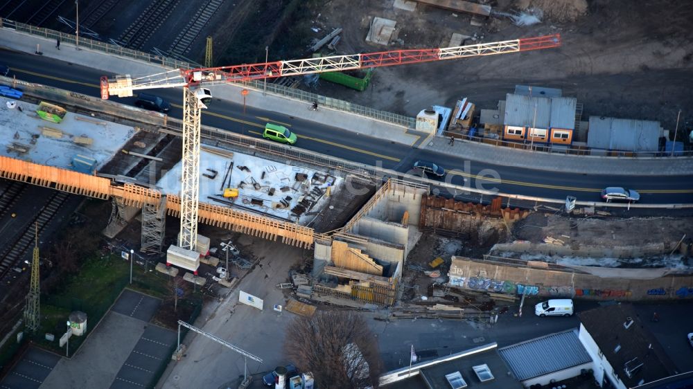 Luftbild Bonn - Baustelle zum Neubau der Brückenkonstruktion Viktoriabrücke im Ortsteil Weststadt in Bonn im Bundesland Nordrhein-Westfalen, Deutschland