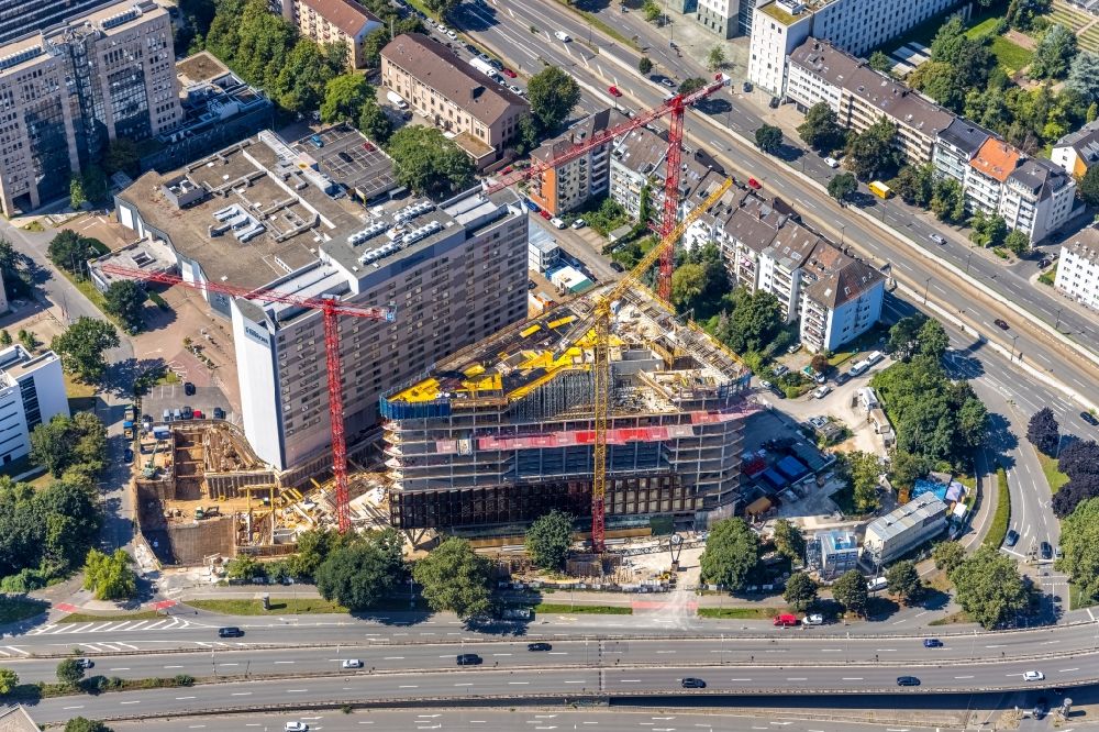 Düsseldorf von oben - Baustelle zum Neubau eines Büro- und Geschäftshauses Eclipse in Düsseldorf im Bundesland Nordrhein-Westfalen, Deutschland