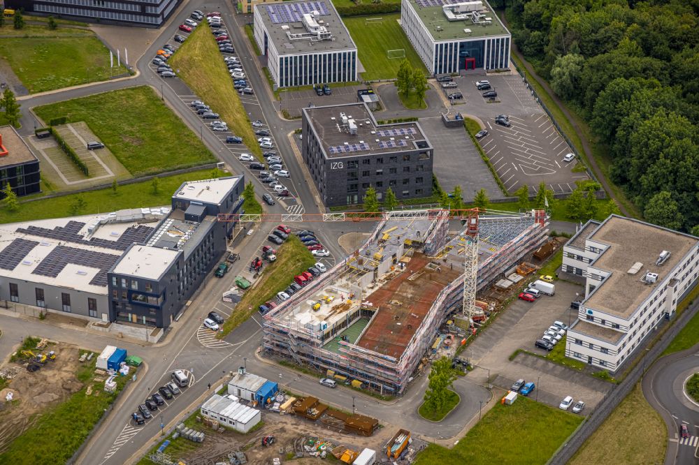 Luftaufnahme Bochum - Baustelle zum Neubau eines Bürohauses der Firma Cosinex in Bochum im Bundesland Nordrhein-Westfalen, Deutschland