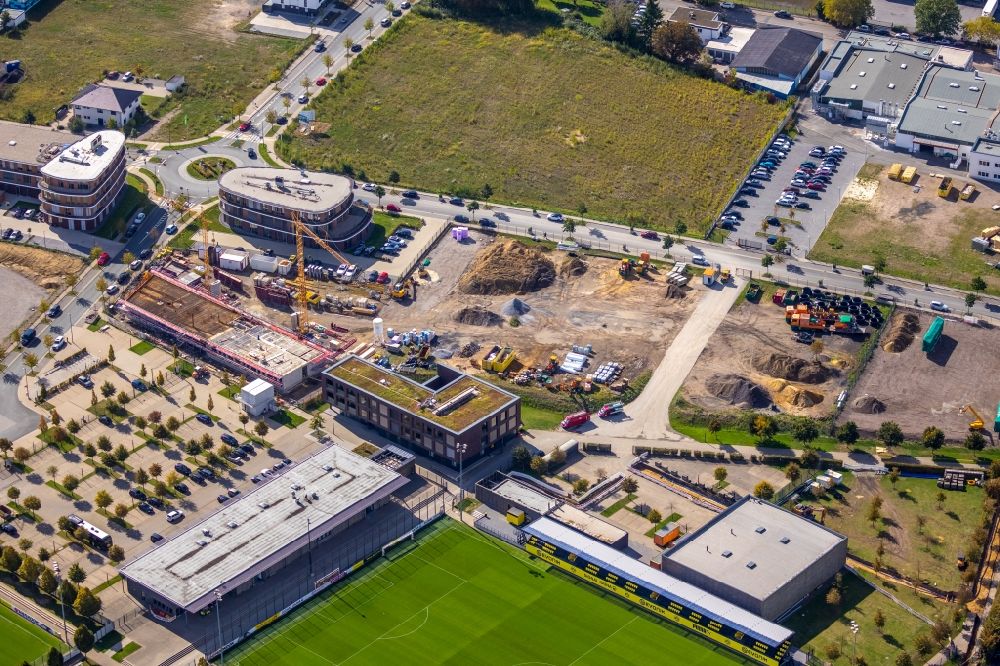 Dortmund von oben - Baustelle zum Neubau am BVB Trainingszentrum im Ortsteil Brackeler Feld in Dortmund im Bundesland Nordrhein-Westfalen, Deutschland
