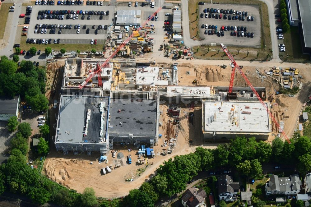 Luftbild Schwerin - Baustelle zum Neubau von Depots und Werkstätten in Schwerin im Bundesland Mecklenburg-Vorpommern, Deutschland