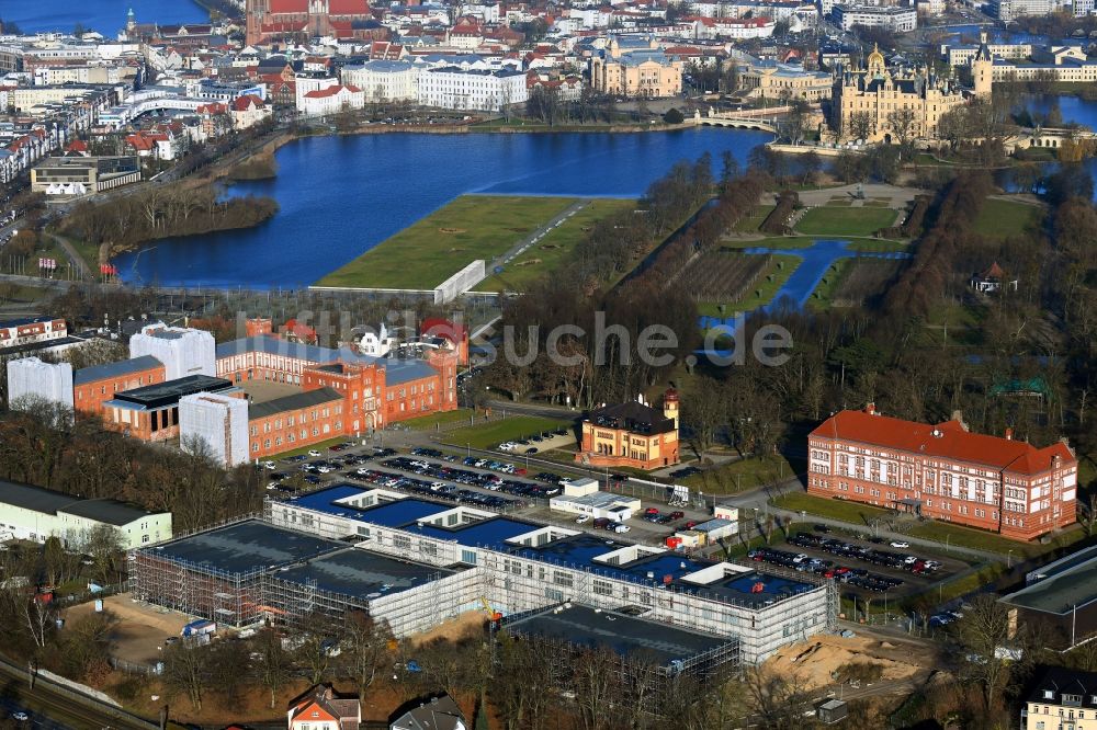 Schwerin aus der Vogelperspektive: Baustelle zum Neubau von Depots und Werkstätten in Schwerin im Bundesland Mecklenburg-Vorpommern, Deutschland