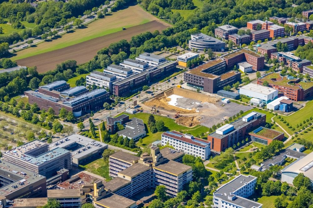 Dortmund von oben - Baustelle zum Neubau eines Forschungs- Gebäudes und Bürokomplex des For­schungs­zen­trum CALEDO an der Otto-Hahn-Straße in Dortmund im Bundesland Nordrhein-Westfalen, Deutschland