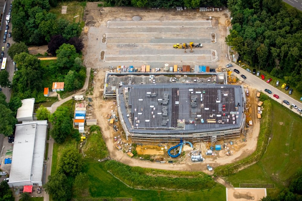 Herne aus der Vogelperspektive: Baustelle zum Neubau der Freizeiteinrichtung Erlebnisbad Wanne-Eickel in Herne im Bundesland Nordrhein-Westfalen