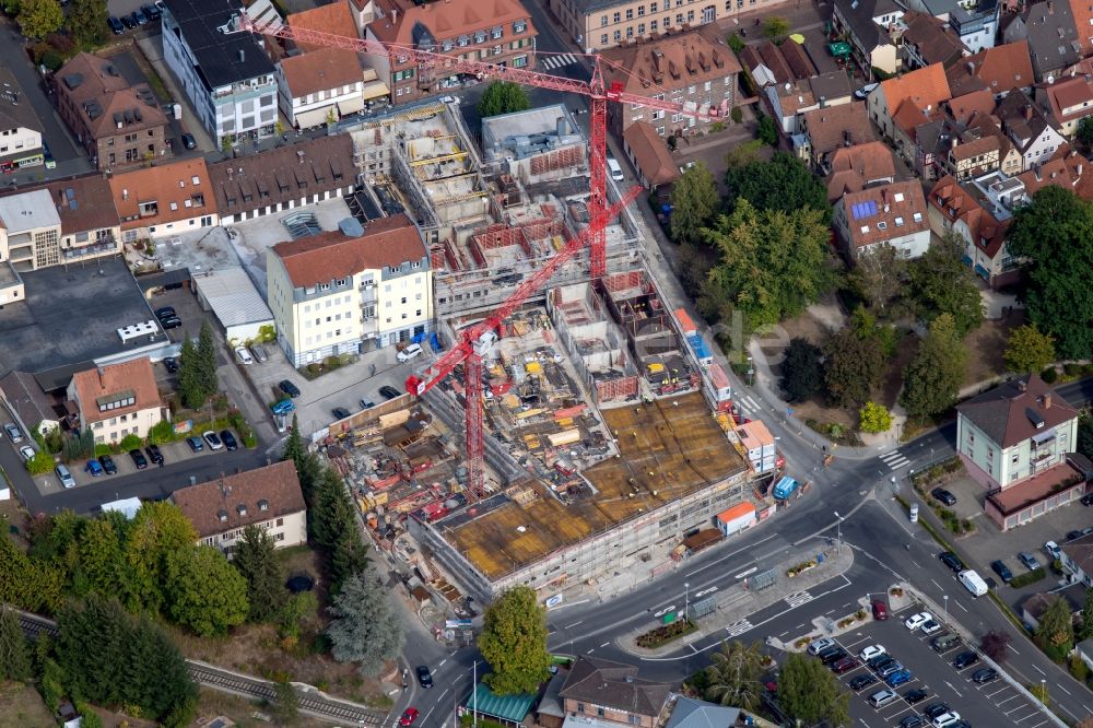 Luftbild Lohr am Main - Baustelle zum Neubau des Gebäudekomplexes des Einkaufszentrum Alfred-Stumpf-Passage in Lohr am Main im Bundesland Bayern, Deutschland