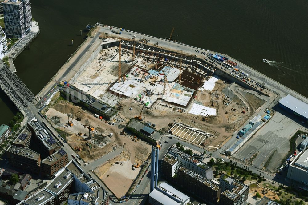 Luftbild Hamburg - Baustelle zum Neubau des Gebäudekomplexes des Einkaufszentrum Bau in der Hafencity in Hamburg, Deutschland