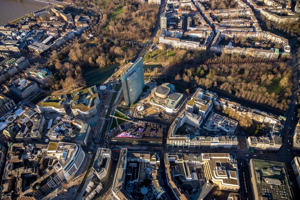 Luftbild Düsseldorf - Baustelle zum Neubau des Gebäudekomplexes des Einkaufszentrum Ingenhoven-Tal - Köbogen 2 in Düsseldorf im Bundesland Nordrhein-Westfalen, Deutschland