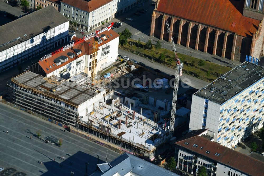 Luftbild Neubrandenburg - Baustelle zum Neubau des Gebäudekomplexes des Einkaufszentrum Marien-Carrée in Neubrandenburg im Bundesland Mecklenburg-Vorpommern, Deutschland