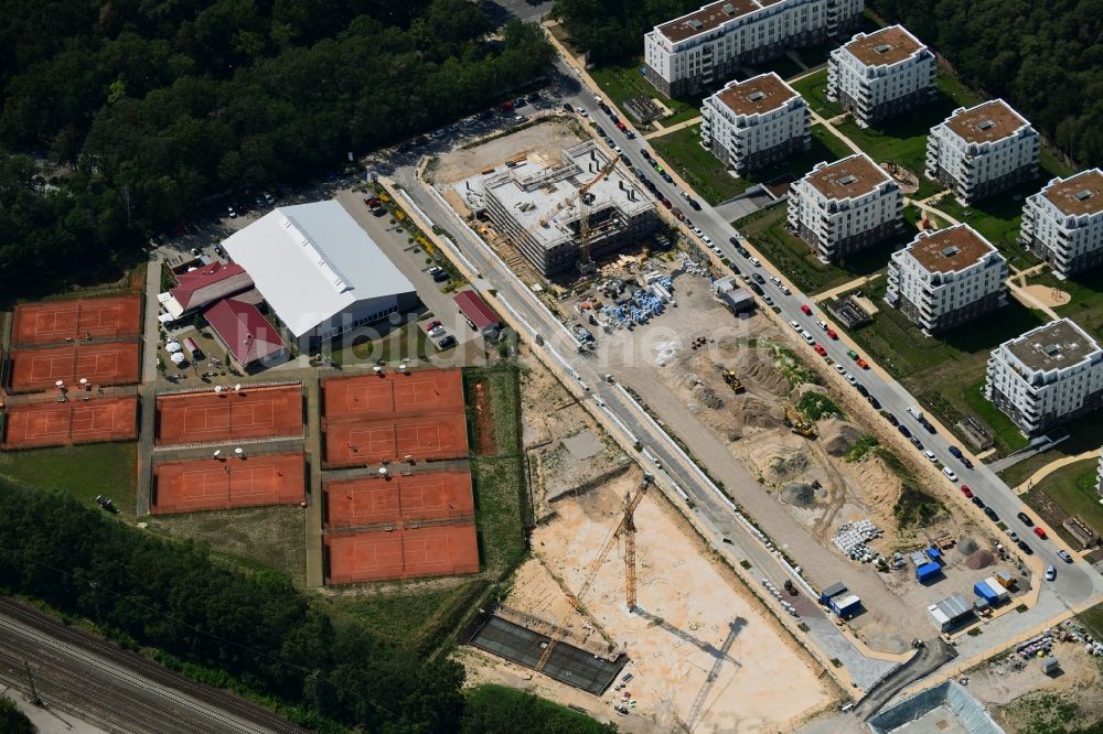 Potsdam von oben - Baustelle zum Neubau eines Gesundheitszentrum und Ärztehauses in Potsdam im Bundesland Brandenburg, Deutschland