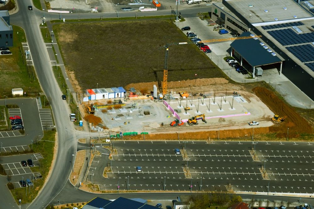 Luftbild Estenfeld - Baustelle zum Neubau im Gewerbegebiet an der A7 an der Sieboldstraße in Estenfeld im Bundesland Bayern, Deutschland
