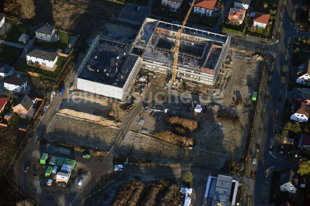 Berlin von oben - Baustelle zum Neubau einer Grundschule am Habichtshorst im Stadtteil Biesdorf im Bezirk Marzahn-Hellersdorf in Berlin