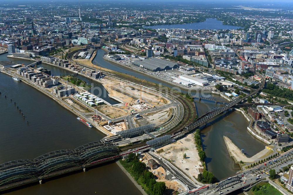 Hamburg aus der Vogelperspektive: Baustelle zum Neubau des Hochhaus- Gebäudekomplexes Elbtower im Ortsteil HafenCity in Hamburg, Deutschland