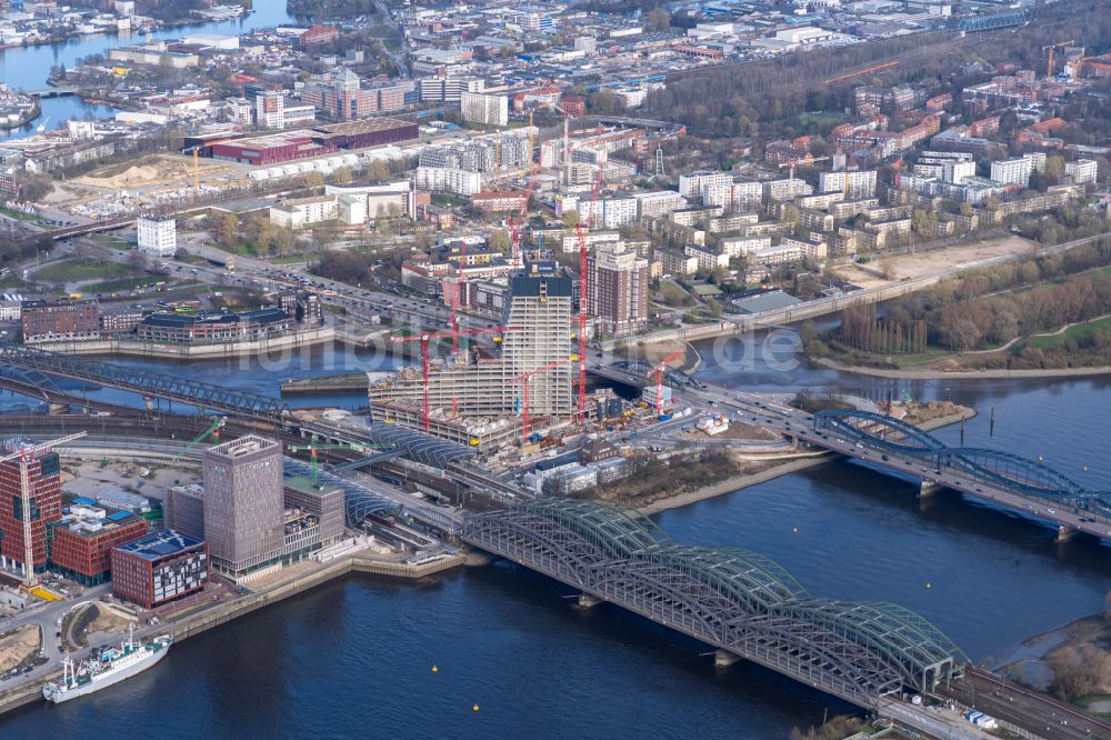Hamburg von oben - Baustelle zum Neubau des Hochhaus- Gebäudekomplexes Elbtower im Ortsteil HafenCity in Hamburg, Deutschland