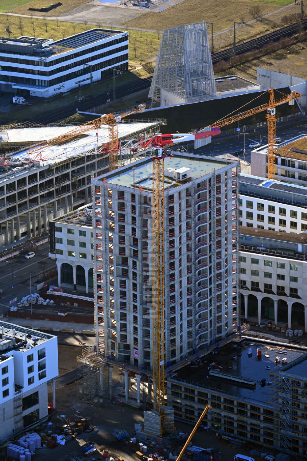 Luftbild München - Baustelle zum Neubau des Hochhaus- Gebäudekomplexes im Ortsteil Freiham in München im Bundesland Bayern, Deutschland