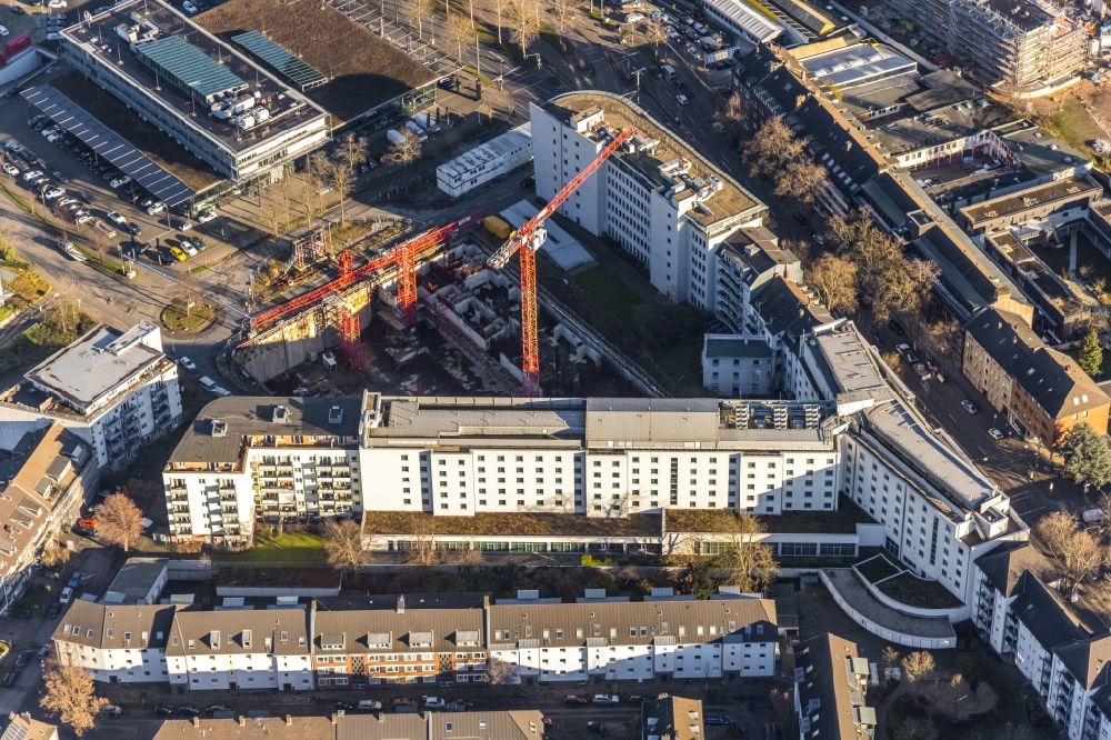 Düsseldorf aus der Vogelperspektive: Baustelle zum Neubau des Hochhaus- Gebäudekomplexes des UpperNord Tower in Düsseldorf im Bundesland Nordrhein-Westfalen, Deutschland