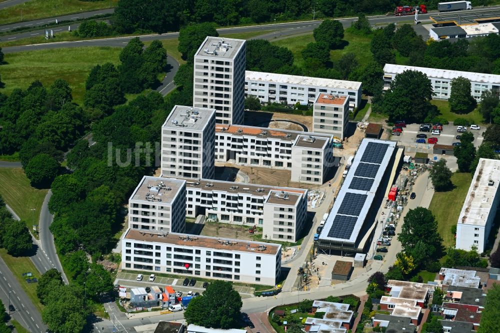 Luftbild Wolfsburg - Baustelle zum Neubau des Hochhaus- Gebäudekomplexes Wohnanlage Kurt 2.0 im Ortsteil Detmerode in Wolfsburg im Bundesland Niedersachsen, Deutschland