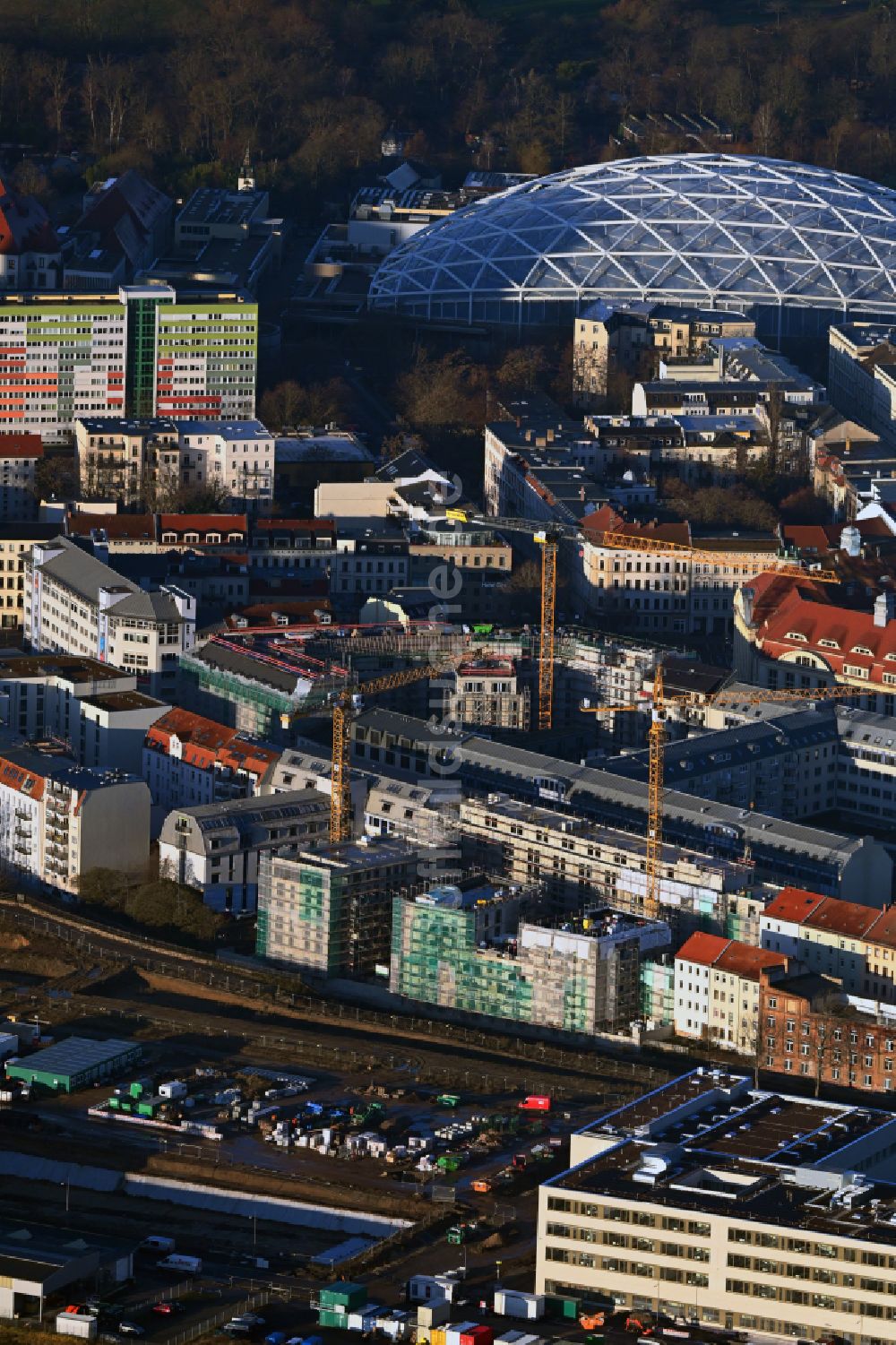 Luftbild Leipzig - Baustelle zum Neubau der Hotelanlage Hotel und Co-Living in Leipzig im Bundesland Sachsen, Deutschland
