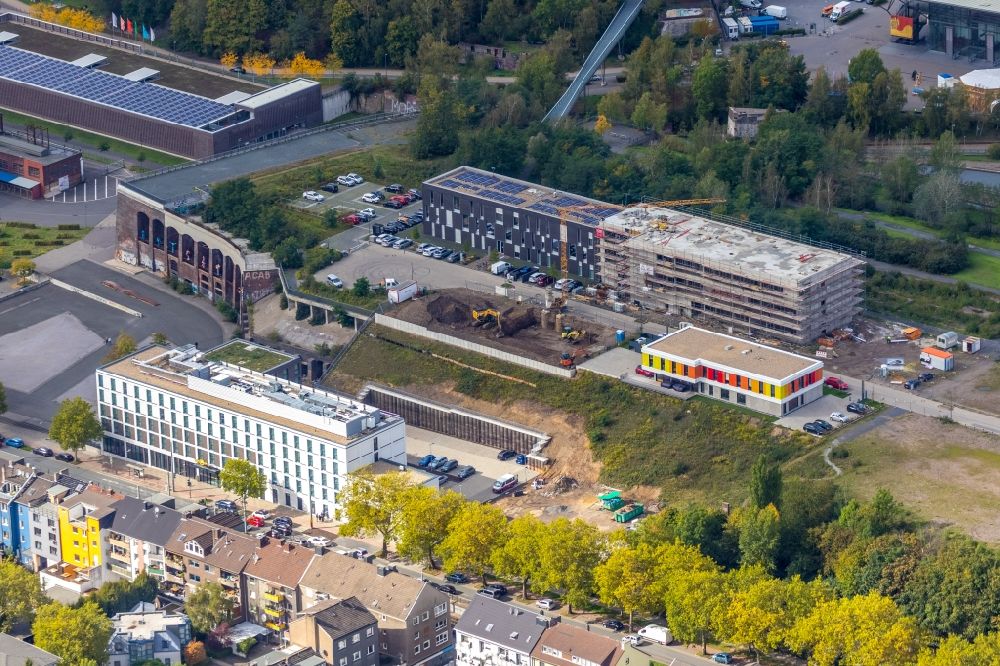 Luftbild Bochum - Baustelle zum Neubau der Hotelanlage an der Jahrhunderthalle Westpark im Ortsteil Stahlhausen in Bochum im Bundesland Nordrhein-Westfalen, Deutschland