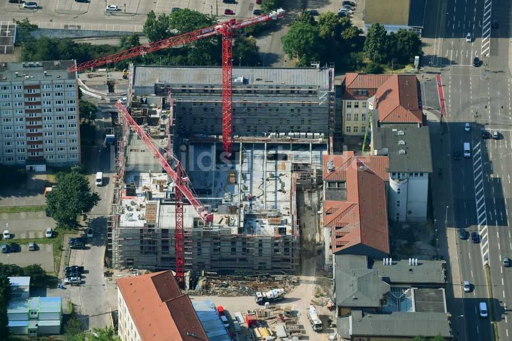 Magdeburg von oben - Baustelle zum Neubau der Hotelanlage Julius-Bremer-Straße - Max-Otten-Straße - Otto-von-Guericke-Straße in Magdeburg im Bundesland Sachsen-Anhalt, Deutschland