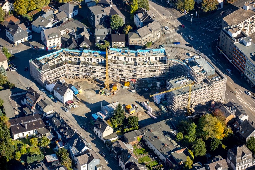 Luftaufnahme Siegen - Baustelle zum Neubau der Hotelanlage der Kette Holiday Inn Express in Siegen im Bundesland Nordrhein-Westfalen