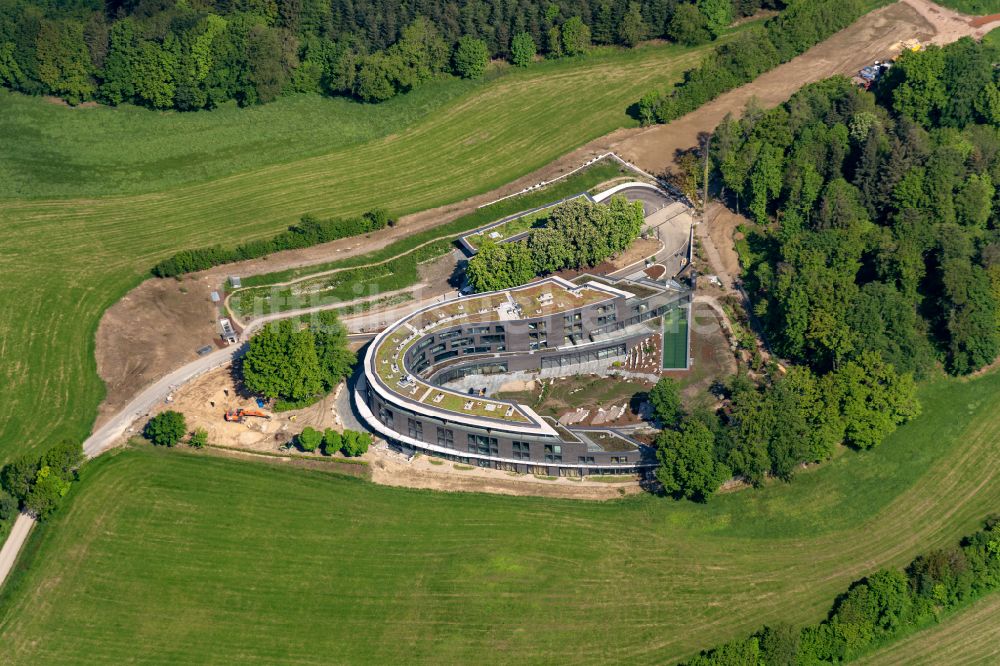 Luftaufnahme Horben - Baustelle zum Neubau der Hotelanlage Luisenhöhe Gesundheitsresort in Horben im Bundesland Baden-Württemberg, Deutschland