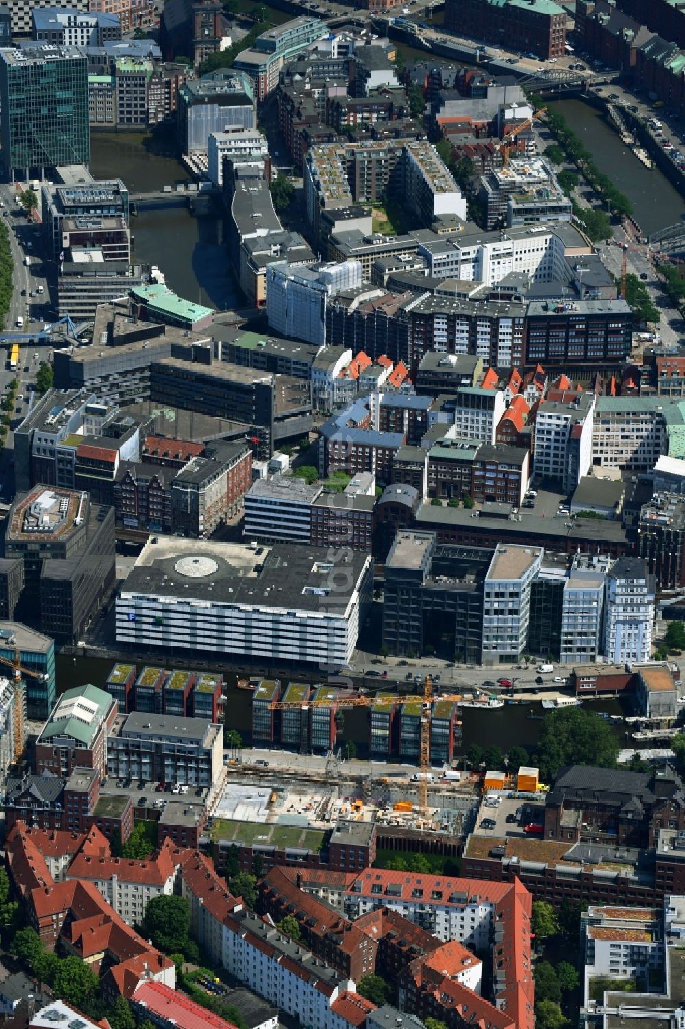 Luftbild Hamburg - Baustelle zum Neubau der Hotelanlage Motel One im Ortsteil Neustadt in Hamburg, Deutschland