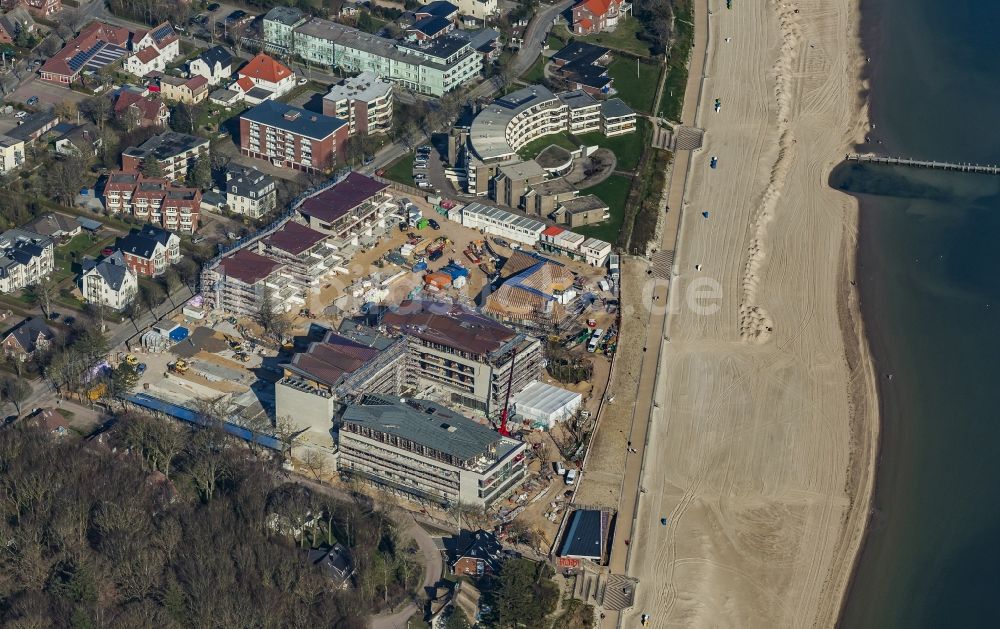 Luftaufnahme Wyk auf Föhr - Baustelle zum Neubau der Hotelanlage Upstalsboom Wellness Resort Südstrand in Wyk auf Föhr im Bundesland Schleswig-Holstein, Deutschland
