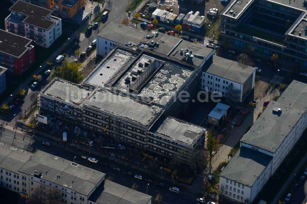 Luftbild Berlin - Baustelle zum Neubau IRIS Adlershof Zum Großen Windkanal im Ortsteil Adlershof in Berlin, Deutschland