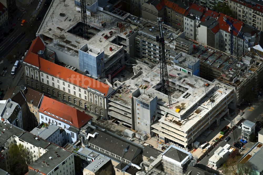 Luftbild Berlin - Baustelle zum Neubau des Kaufhaus- Gebäudes 101 Neukölln im Ortsteil Neukölln in Berlin, Deutschland