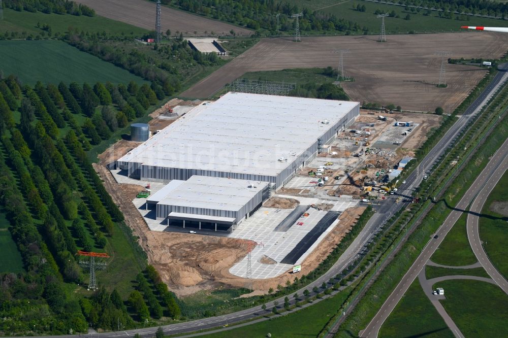 Leipzig aus der Vogelperspektive: Baustelle zum Neubau eines Logistikzentrum der BMW Group in Leipzig im Bundesland Sachsen, Deutschland